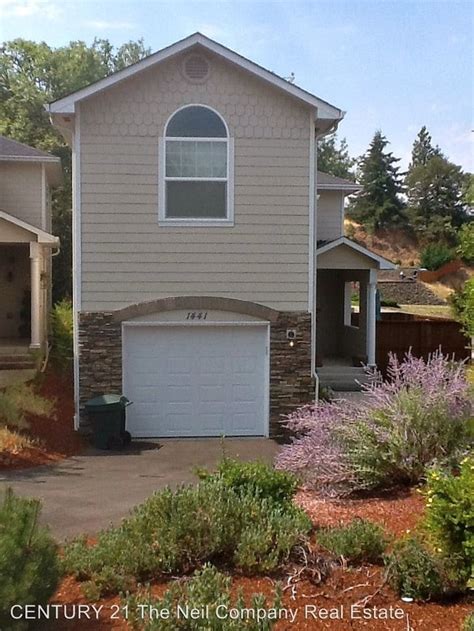 For qualified applicants, the payment could be as low as 1,480 per month based on the purchase price of the property. . Houses for rent in roseburg oregon
